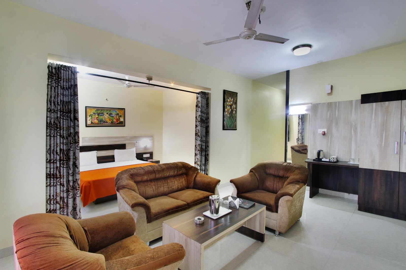 hotelharipriya